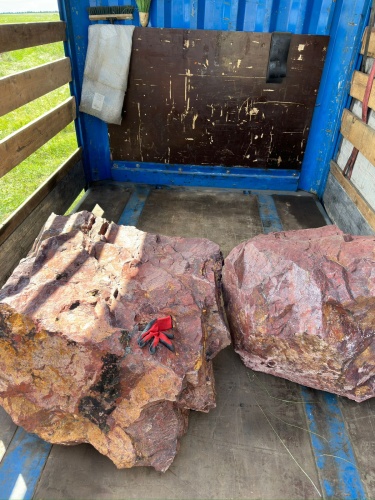 Ландшафтные глыбы красно-фиолетовые 200-1000 килограмм купить в Нижегородской области