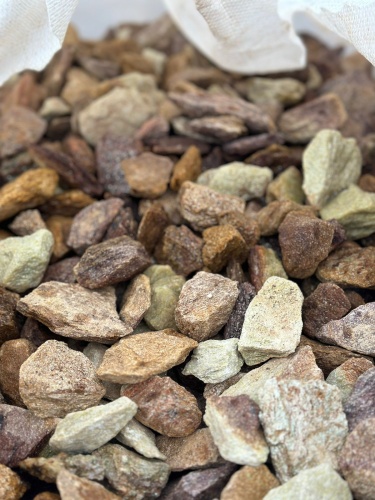Златолит персиковый декоративная каменная крошка купить в Нижегородской области