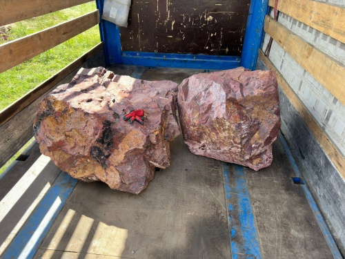 Ландшафтные глыбы красно-фиолетовые 200-1000 килограмм купить в Нижегородской области