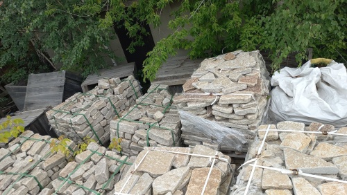 Гранитный плитняк галтованный для парковки купить в Нижегородской области